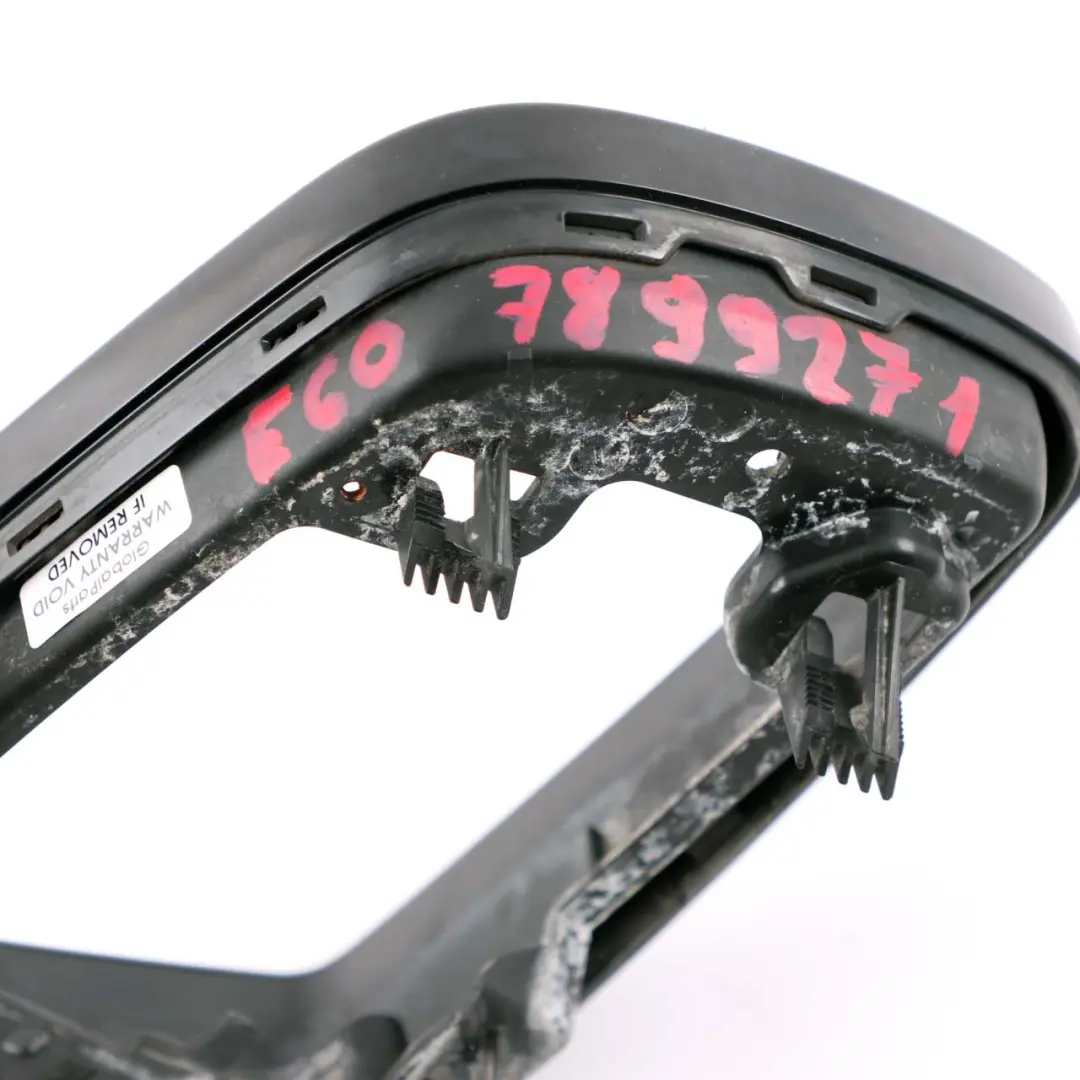 Bandeja Izquierda Espejo Exterior Anillo Soporte Negro Alto Brillo para BMW E60 E61 con número de pieza 7899271 BMW E60 E61 Bandeja Izquierda Espejo Exterior Anillo Soporte Negro Alto Brillo - SKU 7899271 - Número de pieza 7899271