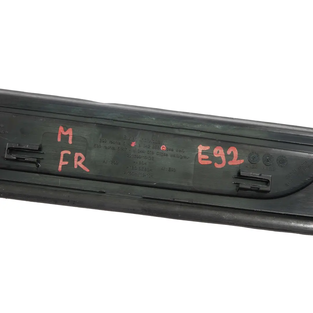 BMW E92 E93 LCI M Sport Revetement de bande de seuil de porte avant droit - SKU 7900776-3 - Numéro de pièce 7900776