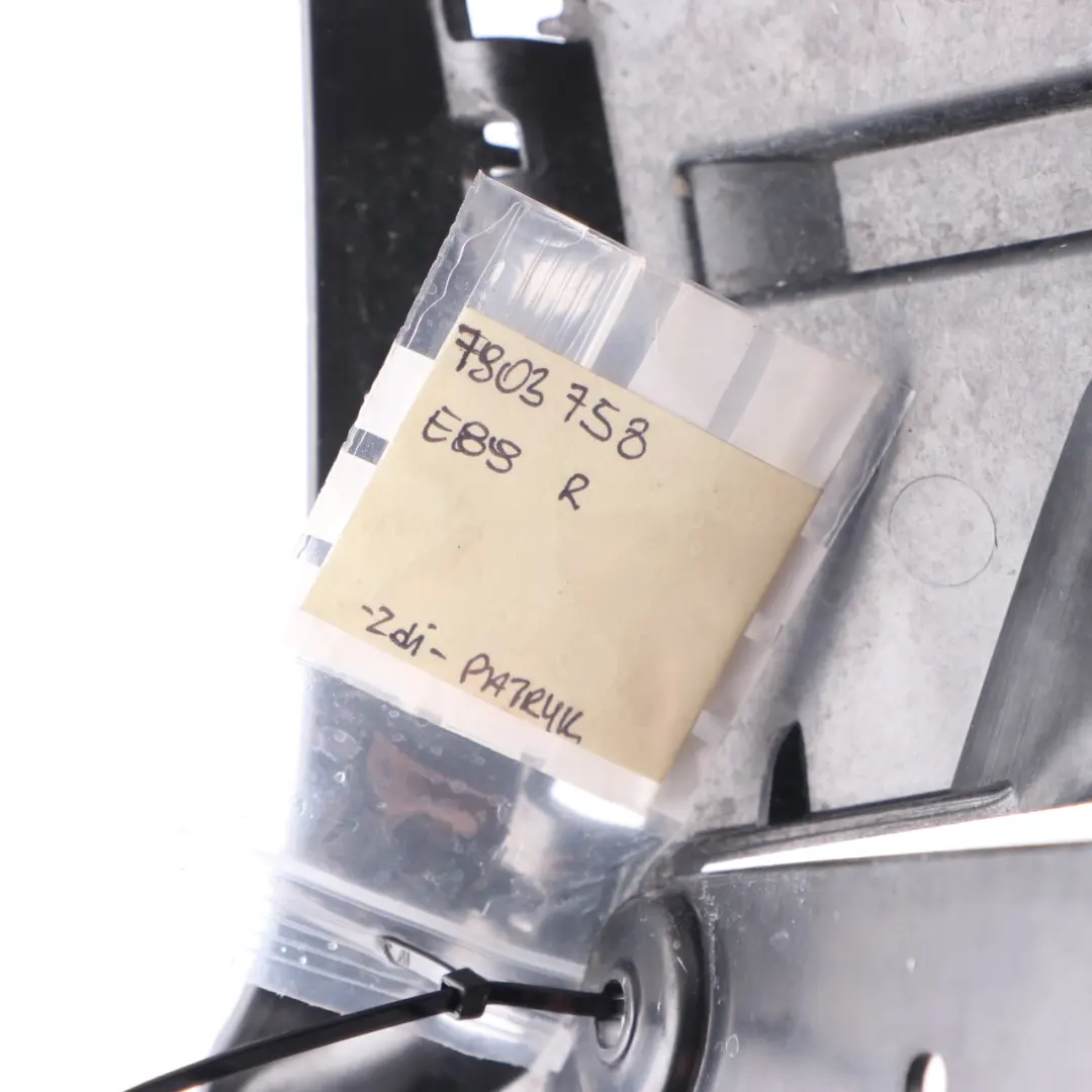 Soporte Guía Parachoques Trasero Derecho para BMW Z4 E89 M Sport con número de pieza 7903758 BMW Z4 E89 M Sport Soporte Guía Parachoques Trasero Derecho - SKU 7903758 - Número de pieza 7903758