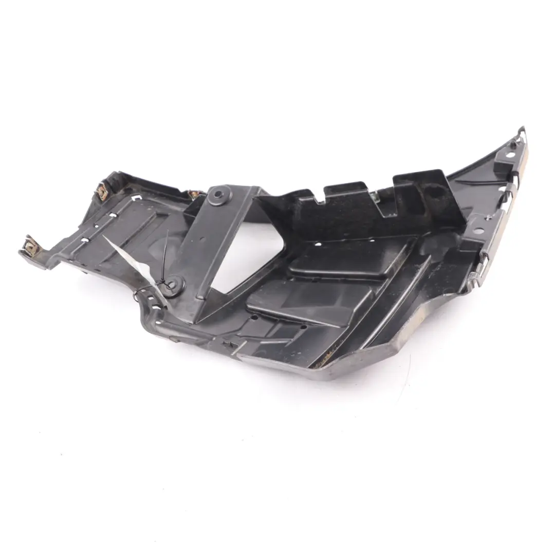 BMW Z4 E89 M Sport Soporte Guía Parachoques Trasero Derecho - SKU 7903758 - Número de pieza 7903758