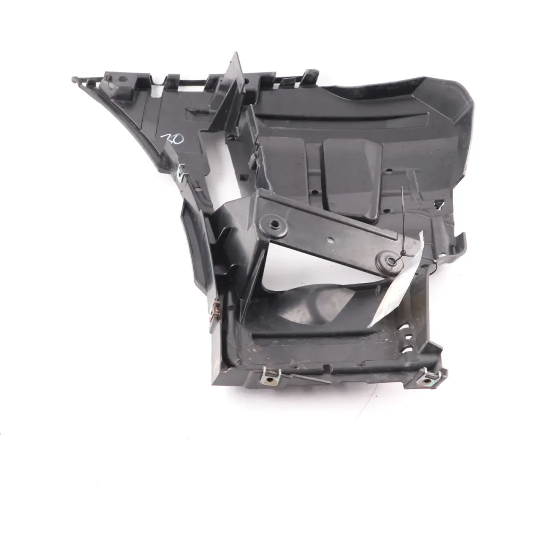 Soporte Guía Parachoques Trasero Derecho para BMW Z4 E89 M Sport con número de pieza 7903758 BMW Z4 E89 M Sport Soporte Guía Parachoques Trasero Derecho - SKU 7903758 - Número de pieza 7903758