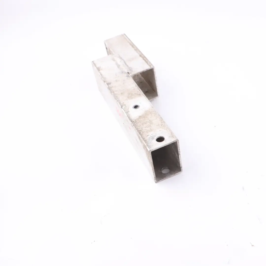 Deformazione Paraurti Anteriore Destro per BMW F01 F02 Elemento con numero di parte 7903818 BMW F01 F02 Elemento Deformazione Paraurti Anteriore Destro - SKU 7903818 - Numero di parte 7903818