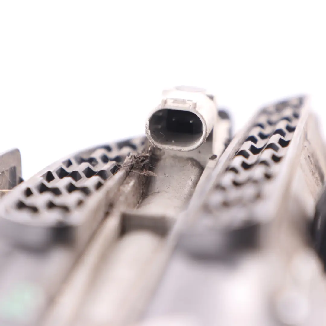 Grille Side Panel Fender Indicator Vent Front Right O/S Chrom to BMW F10 M5 with Part number 7903880 BMW F10 M5 Grille Side Panel Fender Indicator Vent Front Right O/S Chrom - SKU 7903880-1 - Part number 7903880