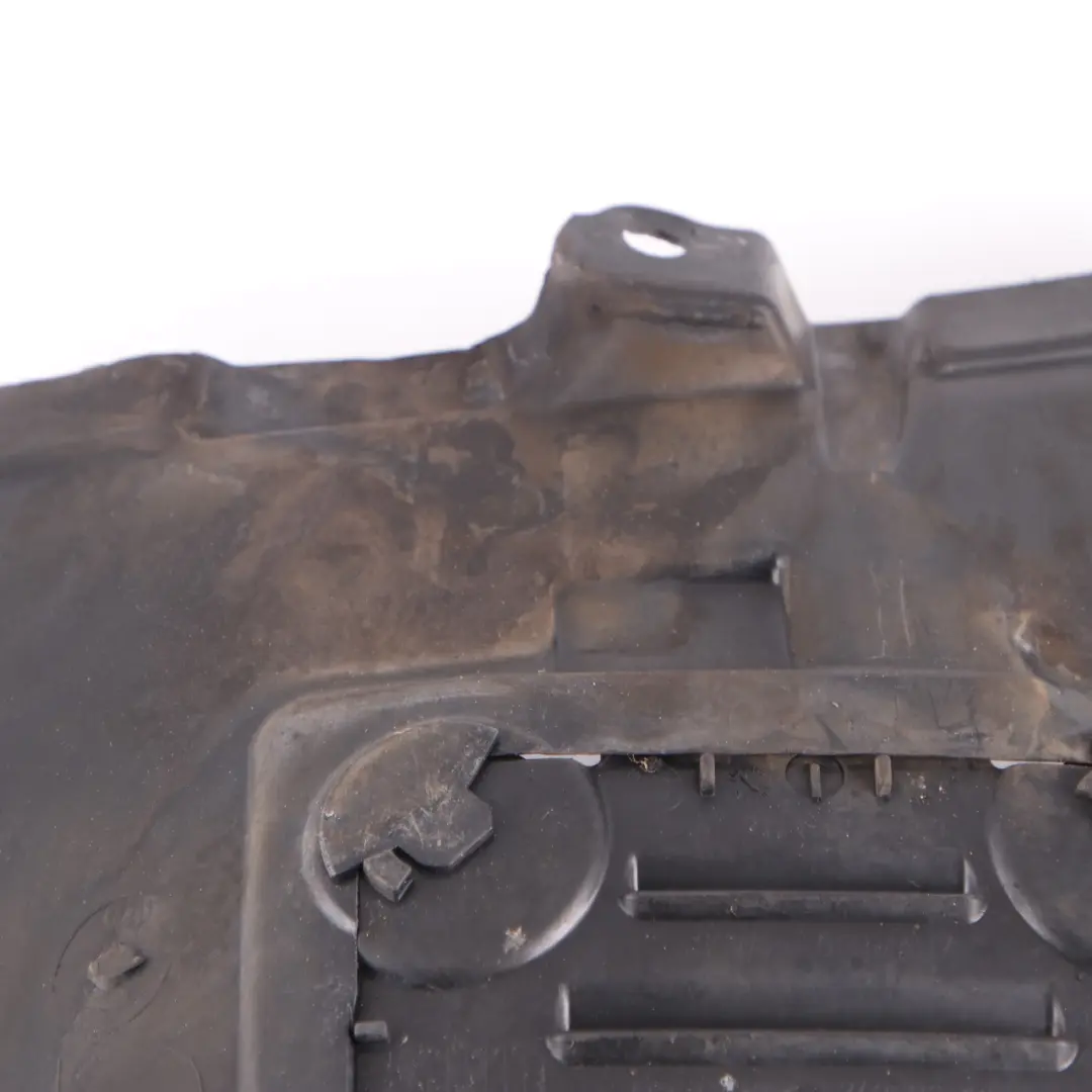 Arch Bottom Front Left N/S Housing Covering Panel to BMW E90 E91 Wheel with Part number 7903909 BMW E90 E91 Wheel Arch Bottom Front Left N/S Housing Covering Panel - SKU 7903909-2 - Part number 7903909