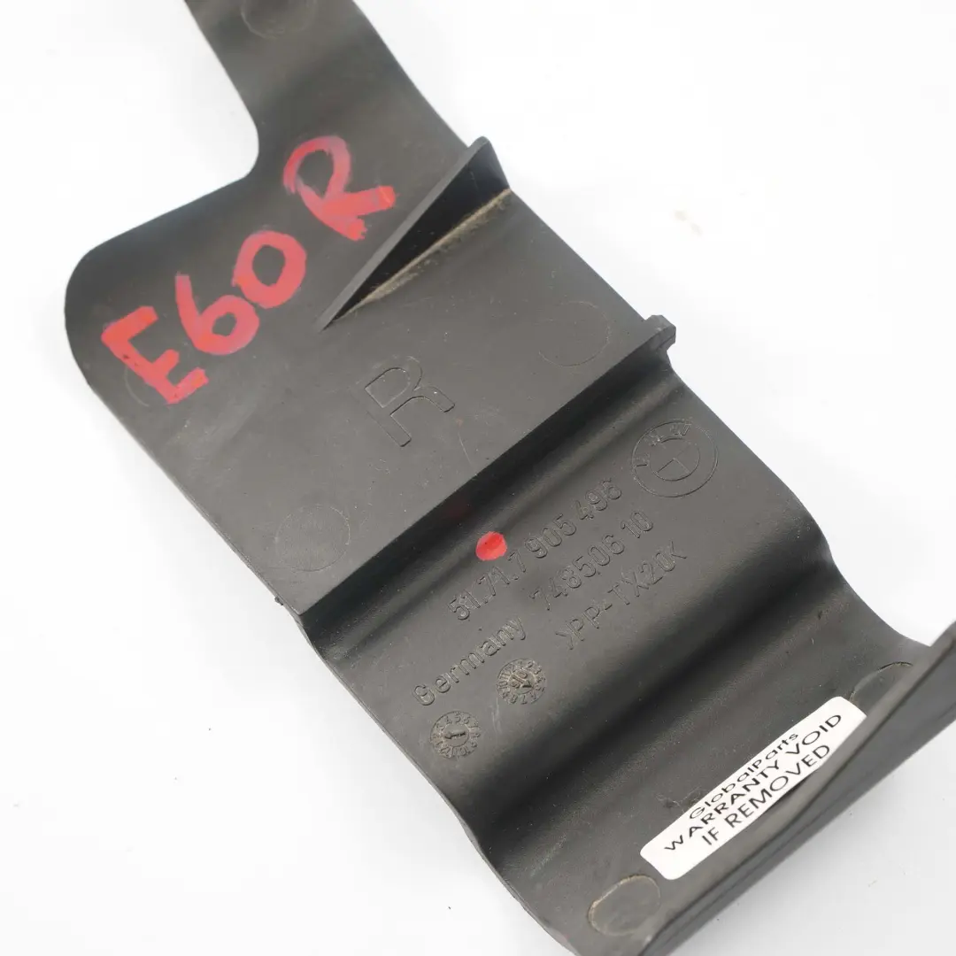 BMW E60 E61 Air Duct Front Right O/S Bumper Slam Mounting Bracket - SKU 7905496 - Part number 7905496