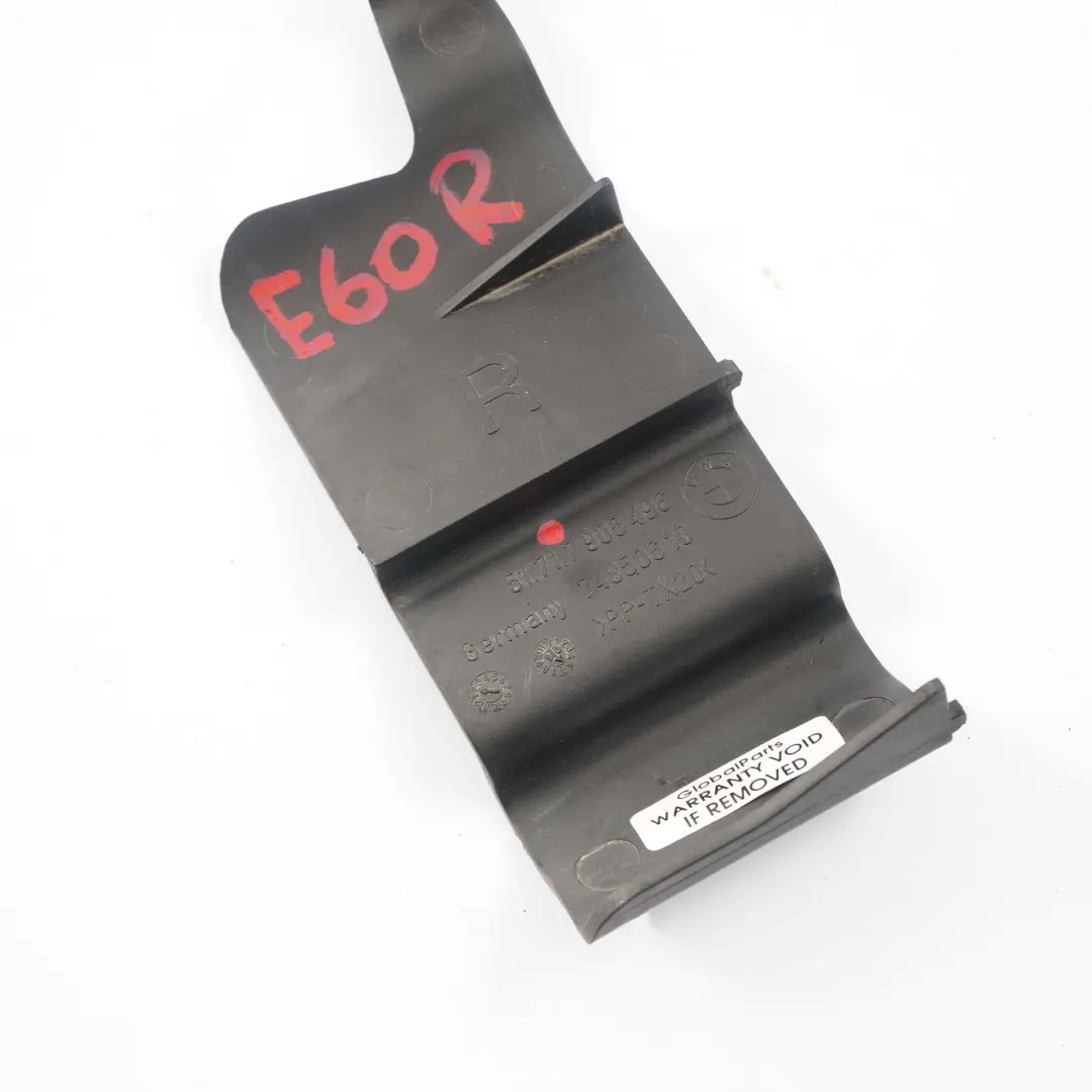 BMW E60 E61 Air Duct Front Right O/S Bumper Slam Mounting Bracket - SKU 7905496 - Part number 7905496