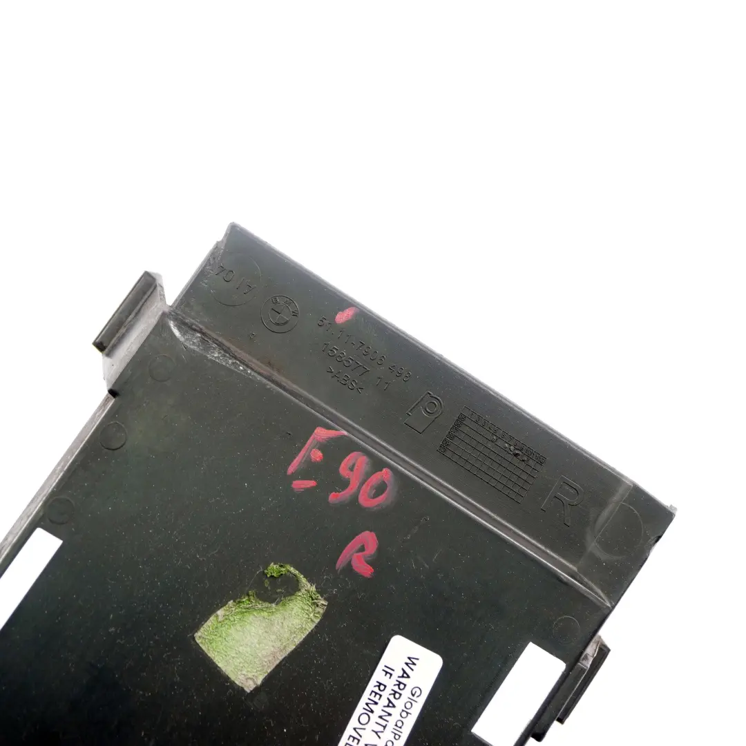 Paraurti Registrazione Fari Fendinebbia Destra per BMW E90 E91 M Sport con numero di parte 7906498 BMW E90 E91 M Sport Paraurti Registrazione Fari Fendinebbia Destra - SKU 7906498 - Numero di parte 7906498