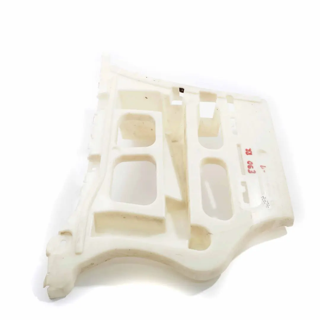 Parachoques Trasero Derecho Guia Lateral Soporte Montaje para BMW E90 M Sport con número de pieza 7906506 BMW E90 M Sport Parachoques Trasero Derecho Guia Lateral Soporte Montaje - SKU 7906506-1 - Número de pieza 7906506