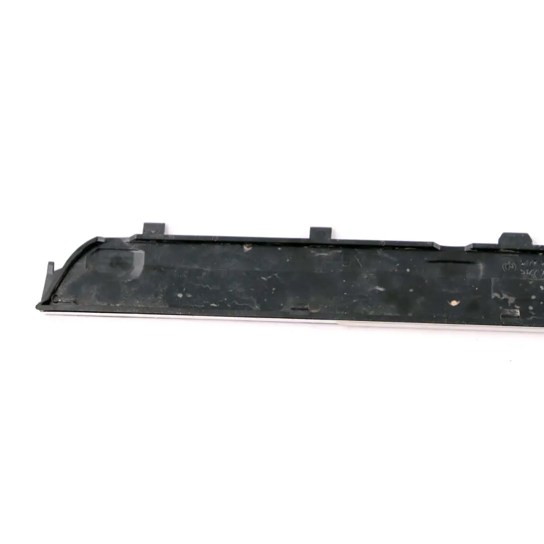 BMW E87 M-Sport Moldura Exterior Delantera Entrada Izquierda Cromada - SKU 7906817 - Número de pieza 7906817