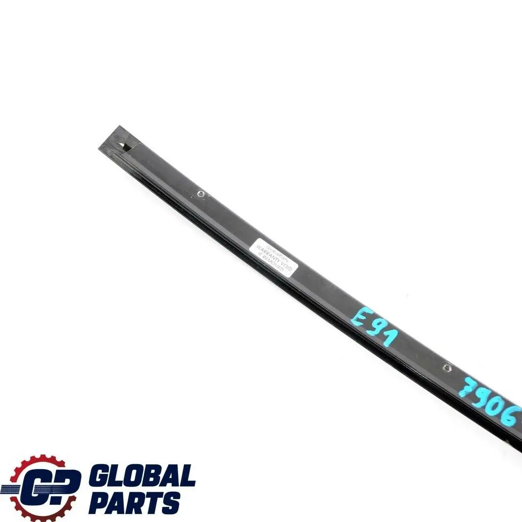 Blende Fensterführungssteg rechts 5135 für BMW 3 er E91 E91N LCi mit Teilenummer 51357906916 BMW 3 er E91 E91N LCi Blende Fensterführungssteg rechts 5135 - SKU 7906916 - Teilenummer 51357906916