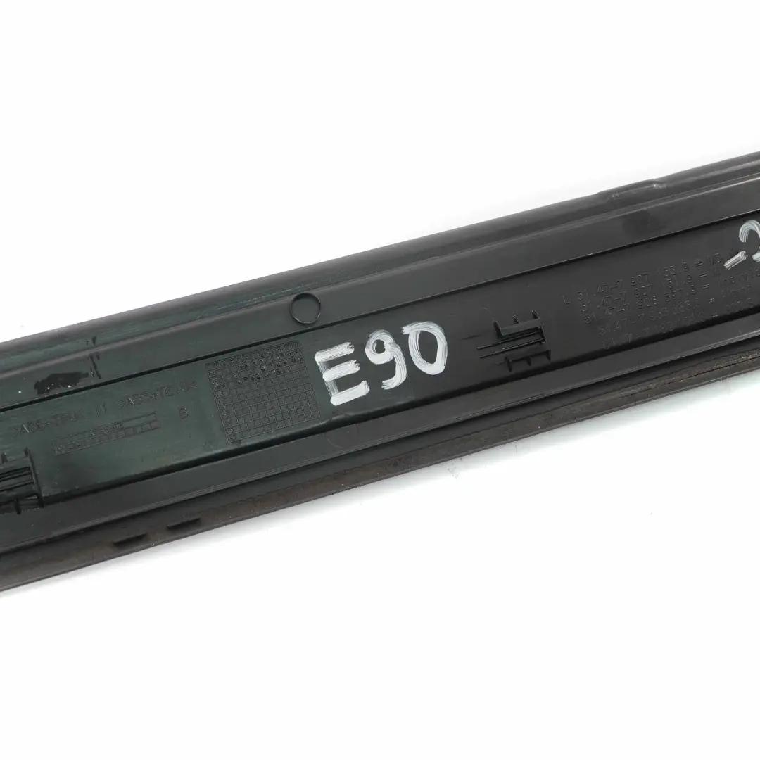 Striscia Ingresso BMW E90 E91 M Sport Pezo Copertura Anteriore Sinistro per  con numero di parte 7907151  Striscia Ingresso BMW E90 E91 M Sport Pezo Copertura Anteriore Sinistro - SKU 7907151-2 - Numero di parte 7907151