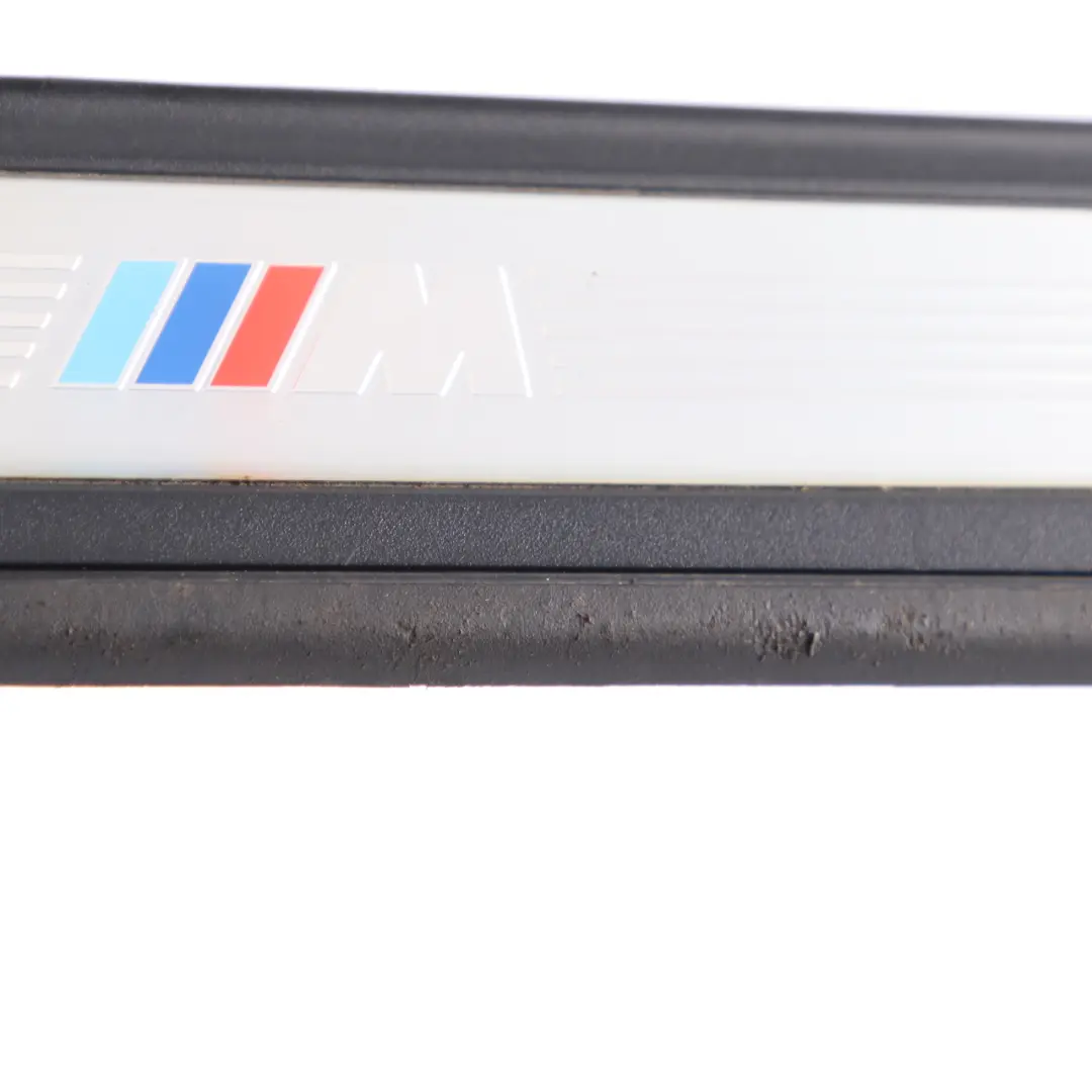 Entrance Strip M Sport Entry Cover Piece Front Right O/S to BMW E90 E91 with Part number 7907152 BMW E90 E91 Entrance Strip M Sport Entry Cover Piece Front Right O/S - SKU 7907152-3 - Part number 7907152