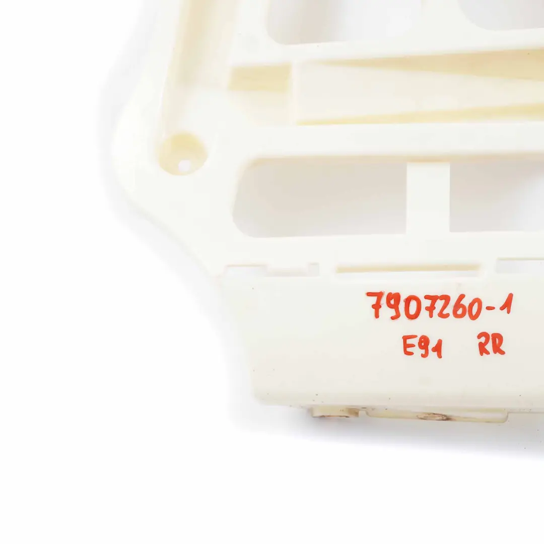 Guia parachoques trasero derecho Soporte De montaje para BMW E91 LCI M Sport con número de pieza 7907260 BMW E91 LCI M Sport Guia parachoques trasero derecho Soporte De montaje - SKU 7907260-1 - Número de pieza 7907260