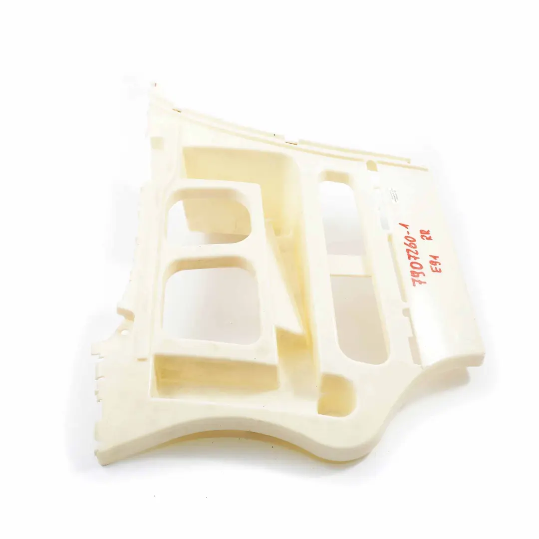 Bumper Guide BMW E91 LCI M Sport Right O/S Mount Bracket Holder to Rear with Part number 7907260 Rear Bumper Guide BMW E91 LCI M Sport Right O/S Mount Bracket Holder - SKU 7907260-1 - Part number 7907260