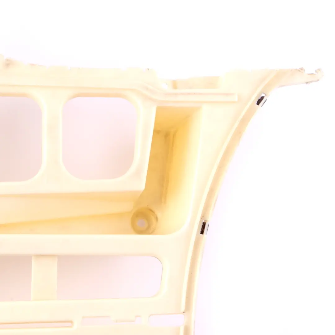 BMW E91 LCI M Sport Rear Bumper Guide Right O/S Mount Bracket - SKU 7907260 - Part number 7907260