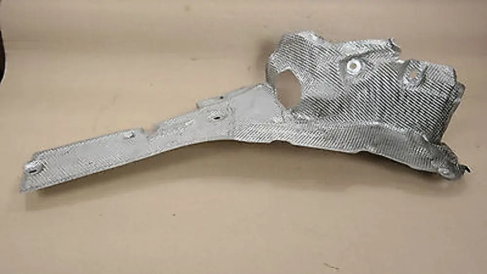 Wärmeisolierung Motorträger Rechts 7907315 für BMW 5 er E60 M5 E63 E64 M6 mit Teilenummer 51487907314 BMW 5 er E60 M5 E63 E64 M6 Wärmeisolierung Motorträger Rechts 7907315 - SKU 7907314 - Teilenummer 51487907314