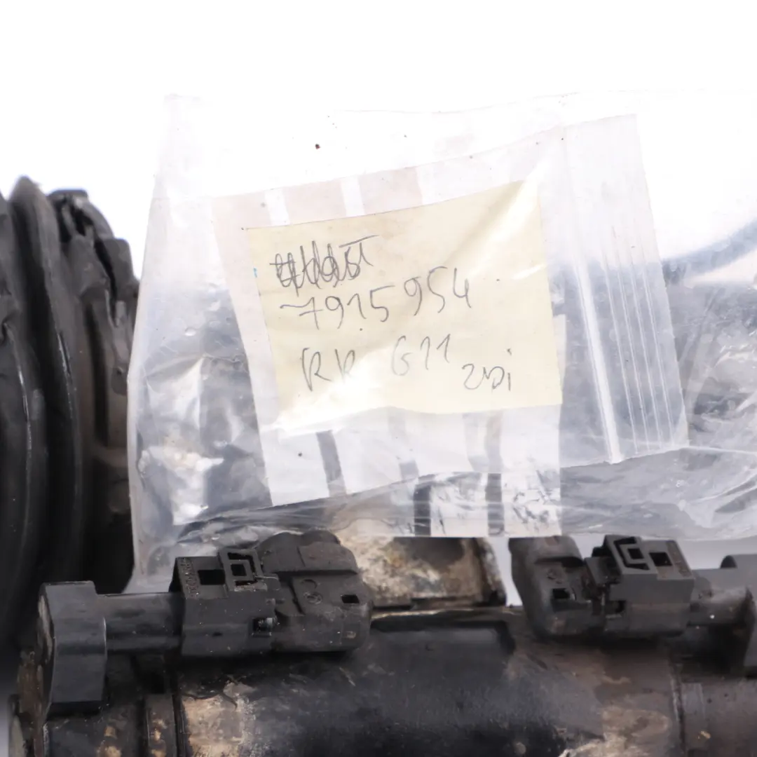 Suspension Rear Right O/S Strut Shock Absorber to BMW G11 LCI G12 LCI Air with Part number 7915954 BMW G11 LCI G12 LCI Air Suspension Rear Right O/S Strut Shock Absorber - SKU 7915954 - Part number 7915954