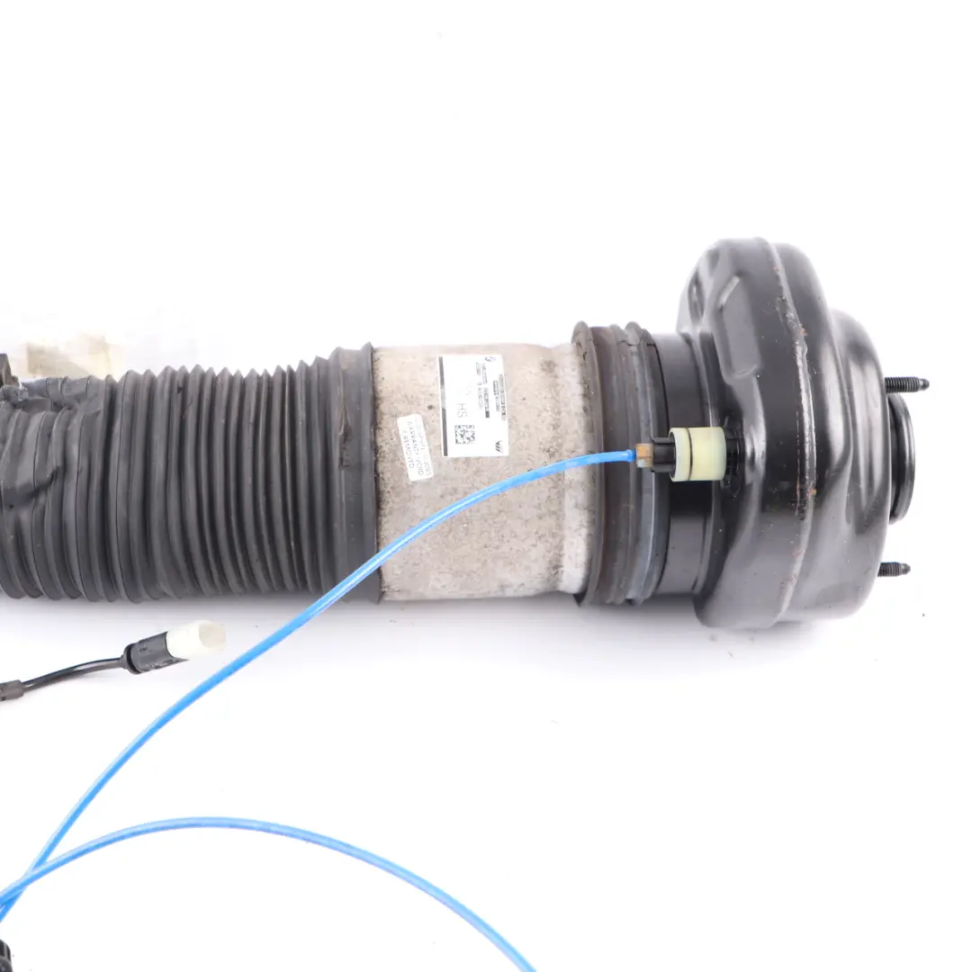 Suspension Rear Right O/S Strut Shock Absorber to BMW G11 LCI G12 LCI Air with Part number 7915954 BMW G11 LCI G12 LCI Air Suspension Rear Right O/S Strut Shock Absorber - SKU 7915954 - Part number 7915954