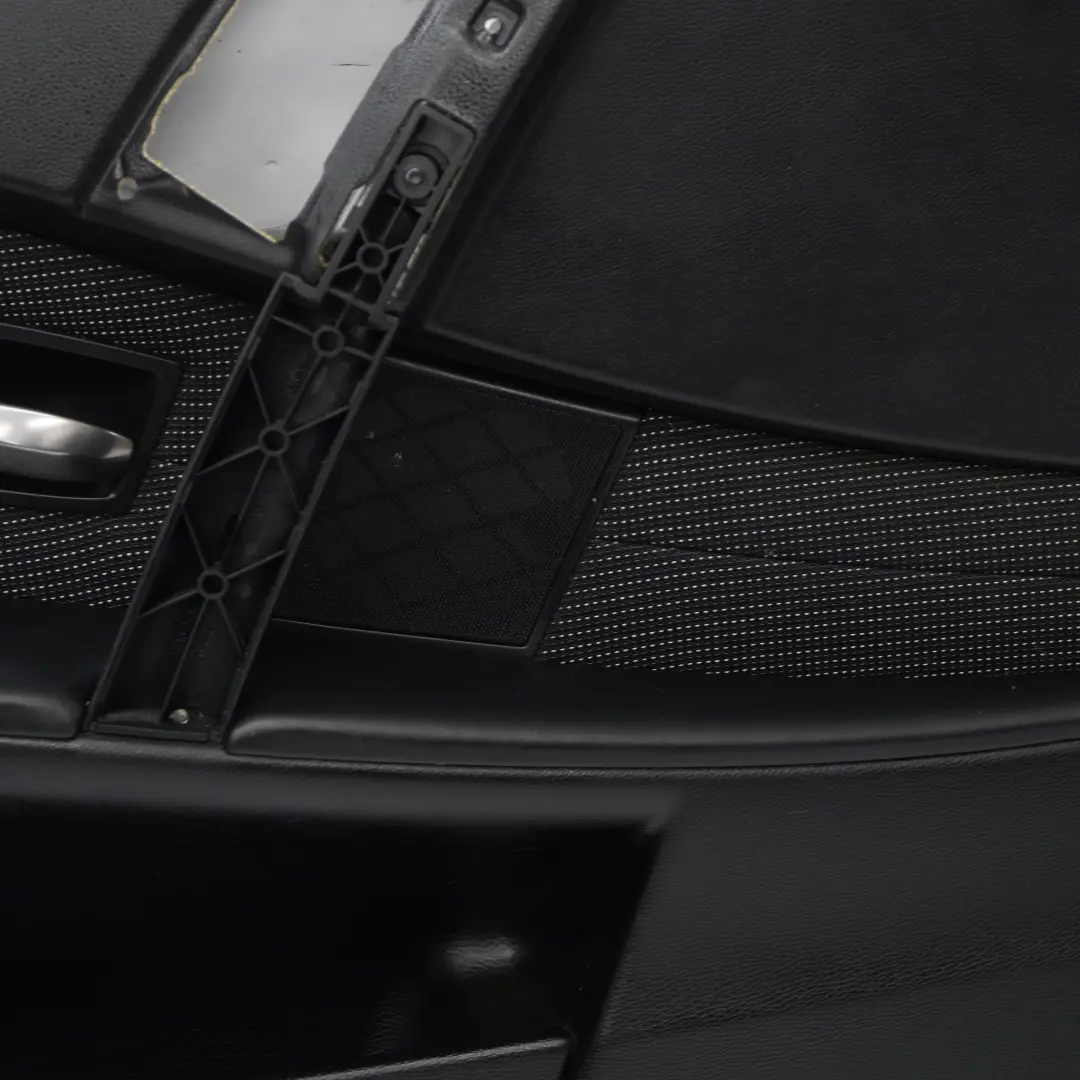 Boczek Tapicerka Drzwi Lewy Przód Materiał do BMW E60 o numerze 7918791 BMW E60 Boczek Tapicerka Drzwi Lewy Przód Materiał - SKU 7918791 - Numer Części 7918791