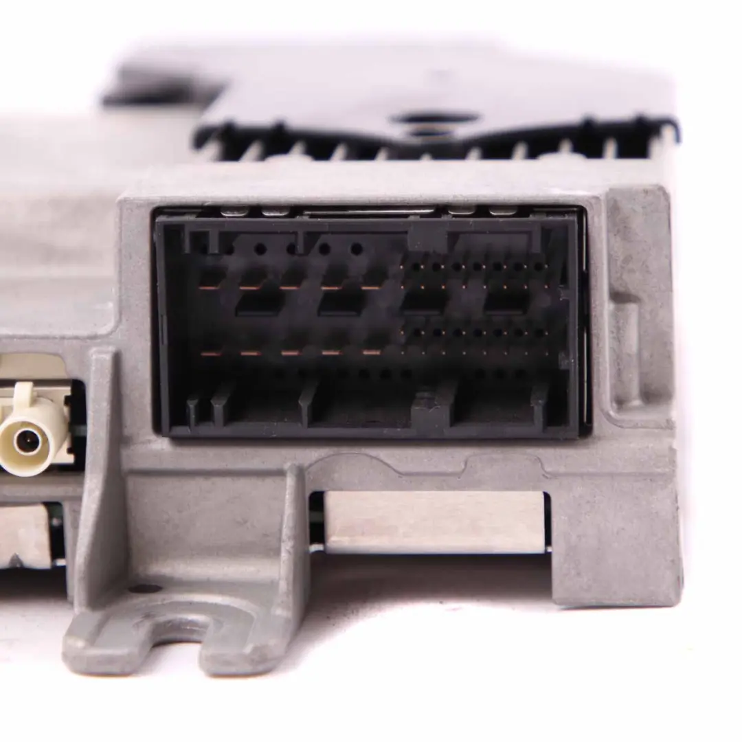 Audio Receiver BMW F40 G20 G30 Digital DAB Control Unit Module to with Part number 7928576 Audio Receiver BMW F40 G20 G30 Digital DAB Control Unit Module - SKU 7928576 - Part number 7928576