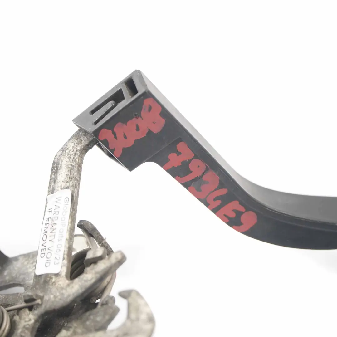 Peugeot 3008 Motor hauben schloss verriegelung Riegel - SKU 7.93E+12 - Teilenummer 7934E9
