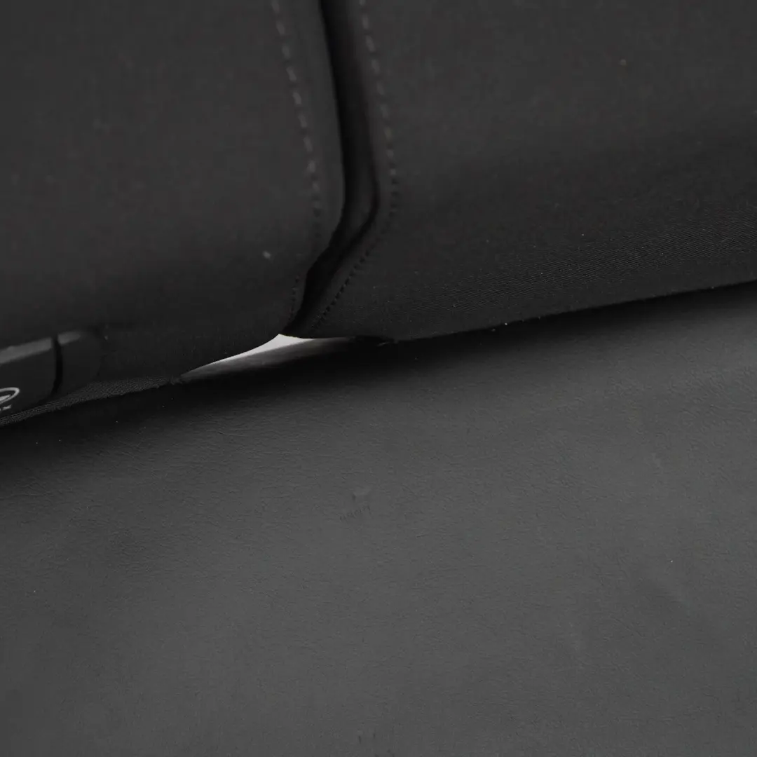 Housse de banquette arrière Tissu Cuir Carbone Noir pour Mini F55 à propos du numéro de pièce 7939547 Mini F55 Housse de banquette arrière Tissu Cuir Carbone Noir - SKU 7939547 - Numéro de pièce 7939547