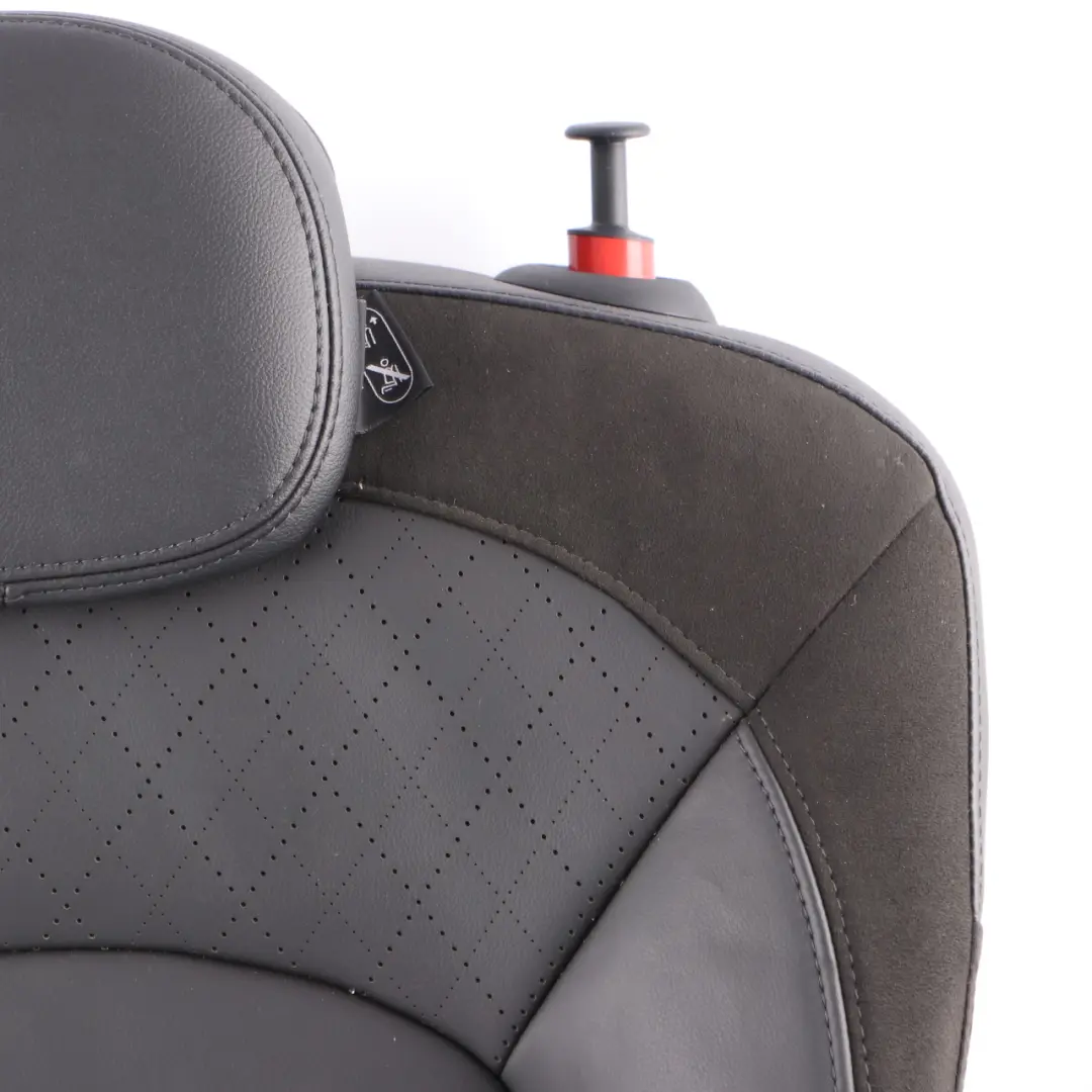 Respaldo Asiento Trasero Izquierdo Cuero Carbono Negro Cross Punch para Mini F56 con número de pieza 7939771 Mini F56 Respaldo Asiento Trasero Izquierdo Cuero Carbono Negro Cross Punch - SKU 7939771 - Número de pieza 7939771