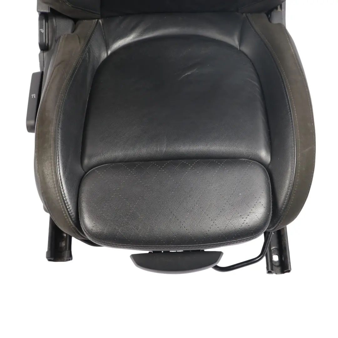 Front Seat Sport Right O/S Heated Leather Cross Punch Carbon Black to Mini F55 with Part number 7939856 Mini F55 Front Seat Sport Right O/S Heated Leather Cross Punch Carbon Black - SKU 7939856-1 - Part number 7939856
