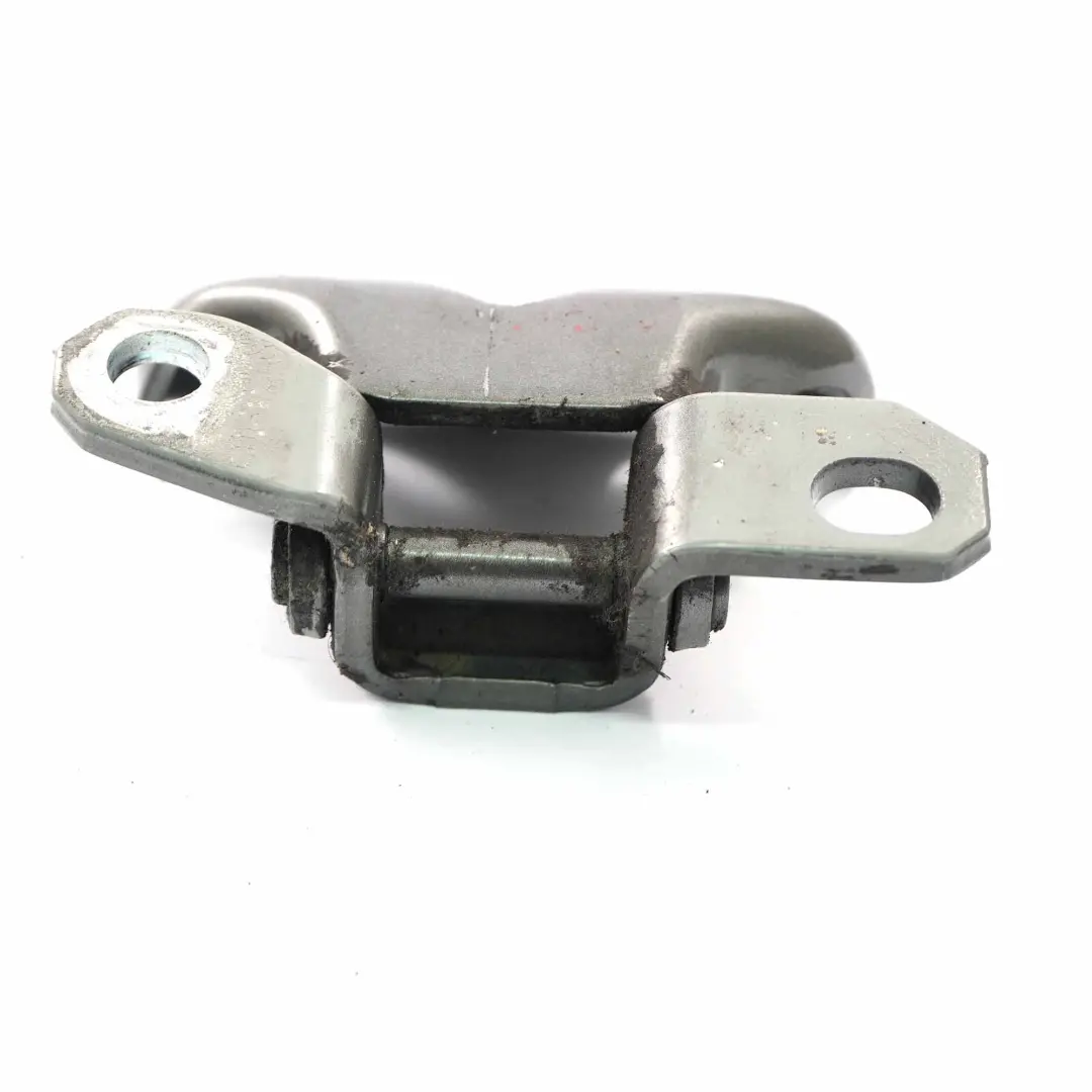 Cerniera porta posteriore sinistra superiore Argento T4W per Kia Ceed 1 con numero di parte 794102D000 Kia Ceed 1 Cerniera porta posteriore sinistra superiore Argento T4W - SKU 794102D000-PSI - Numero di parte 794102D000