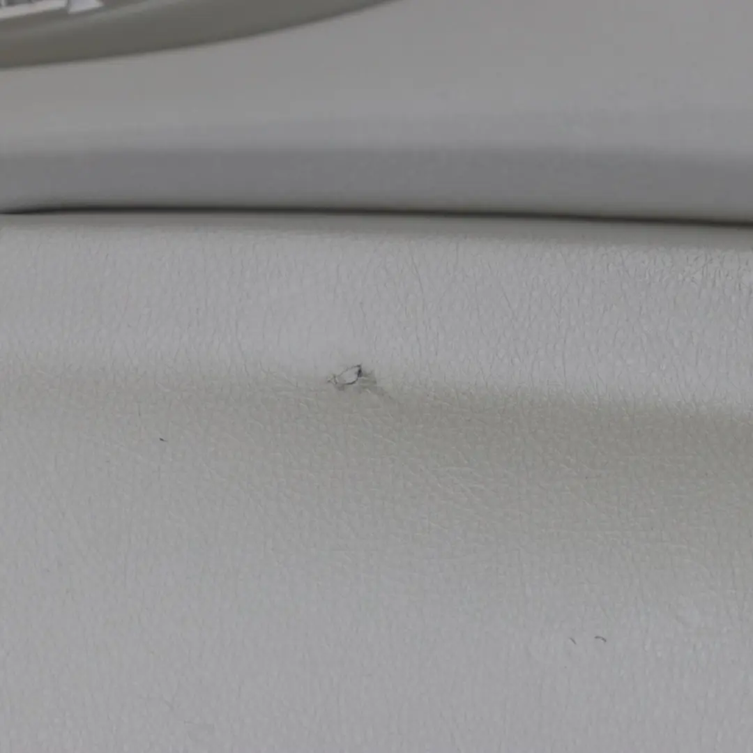 Komplet Foteli Skóra Venetobeige Boczki do BMW F30 o numerze F30 Venetobeige Leather Seats BMW F30 Komplet Foteli Skóra Venetobeige Boczki - SKU F30 Venetobeige Leather Seats - Numer Części F30 Venetobeige Leather Seats