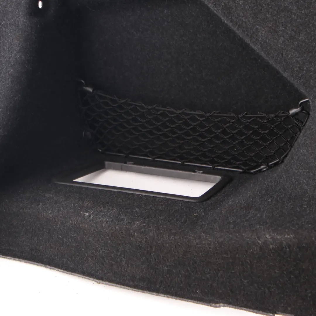 Boczek Tapicerka Bagażnika Lewy do BMW F90 M5 G30 o numerze 7942875 BMW F90 M5 G30 Boczek Tapicerka Bagażnika Lewy - SKU 7942875 - Numer Części 7942875