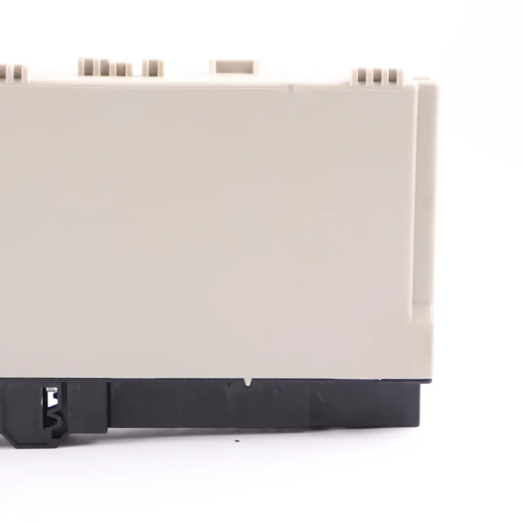 Control Module Unit 6135 to BMW G11 Seat with Part number 7943767 BMW G11 Seat Control Module Unit 6135 - SKU 7943767 - Part number 7943767