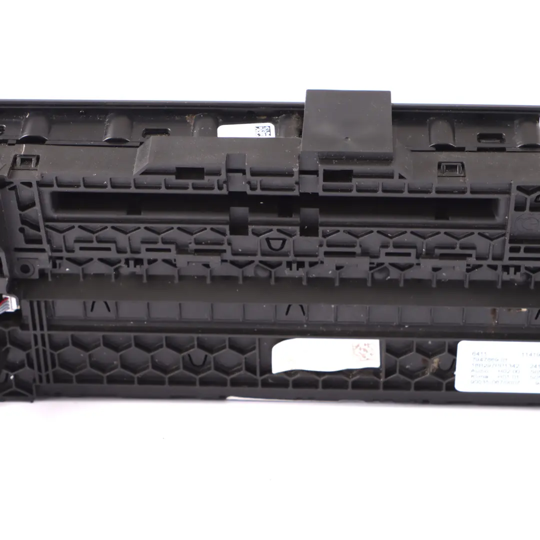 Panel Sterowania Przełącznik Klimatyzacji Radia do BMW G30 G31 o numerze 7947869 BMW G30 G31 Panel Sterowania Przełącznik Klimatyzacji Radia - SKU 7947869-1 - Numer Części 7947869