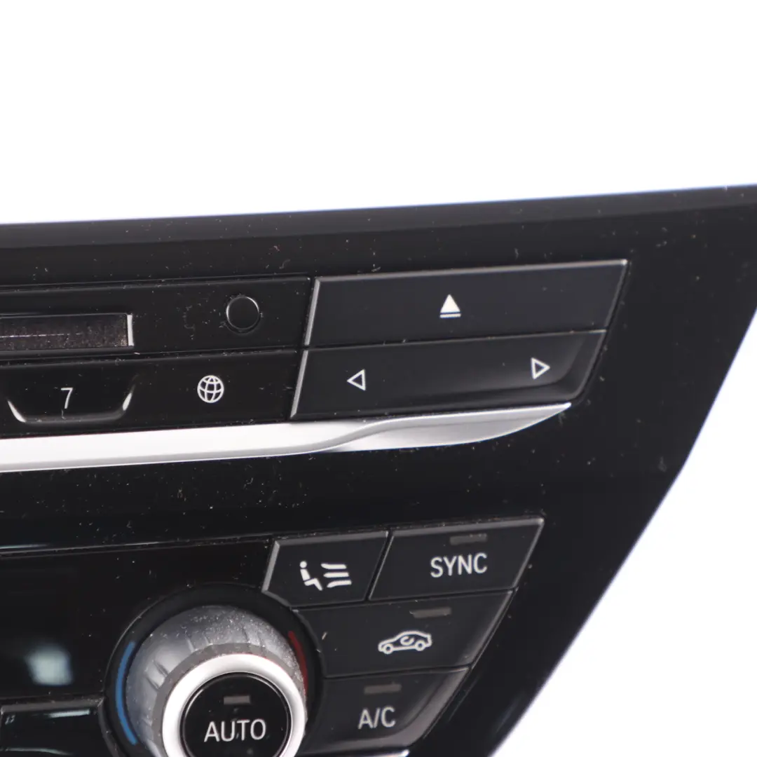 Control Panel BMW G30 Automatic Air Conditioning A/C Radio Player Switch to with Part number 7947901 Control Panel BMW G30 Automatic Air Conditioning A/C Radio Player Switch - SKU 7947901 - Part number 7947901