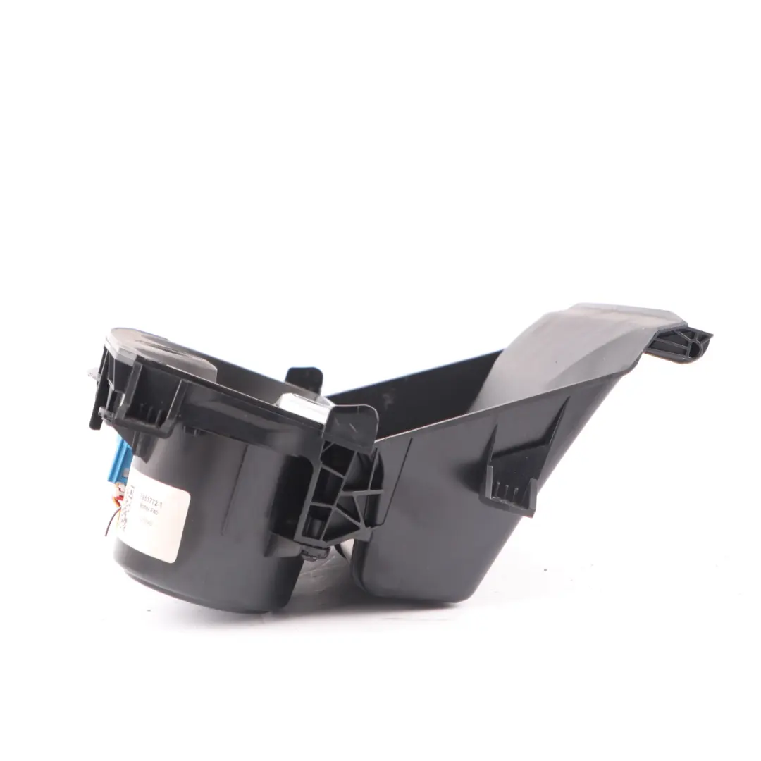 Ablage Mittelkonsole Getränkehalter 6823329 für BMW F40 F44 mit Teilenummer 7951772 BMW F40 F44 Ablage Mittelkonsole Getränkehalter 6823329 - SKU 7951772-1 - Teilenummer 7951772