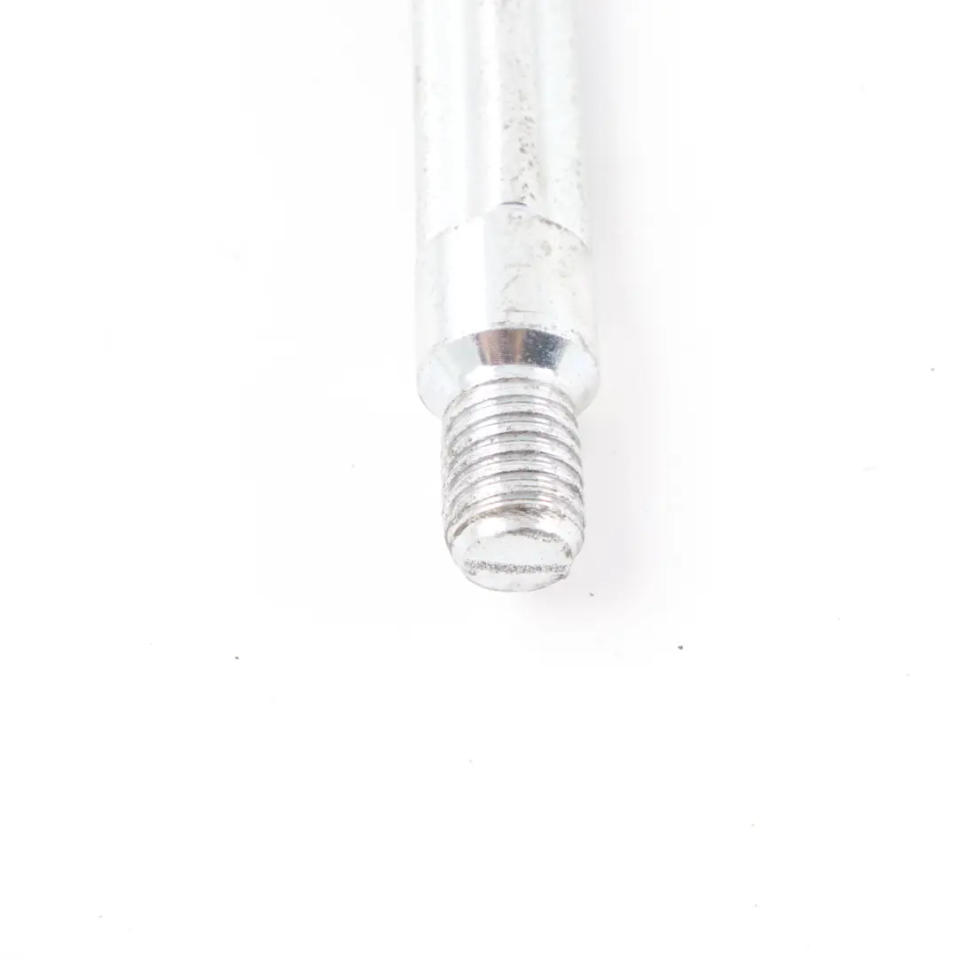 Gancio traino occhiello Cerniera per BMW F20 F21 F30 F31 F32 F33 i3 I01 con numero di parte 7953893 BMW F20 F21 F30 F31 F32 F33 i3 I01 Gancio traino occhiello Cerniera - SKU 7953893-3 - Numero di parte 7953893