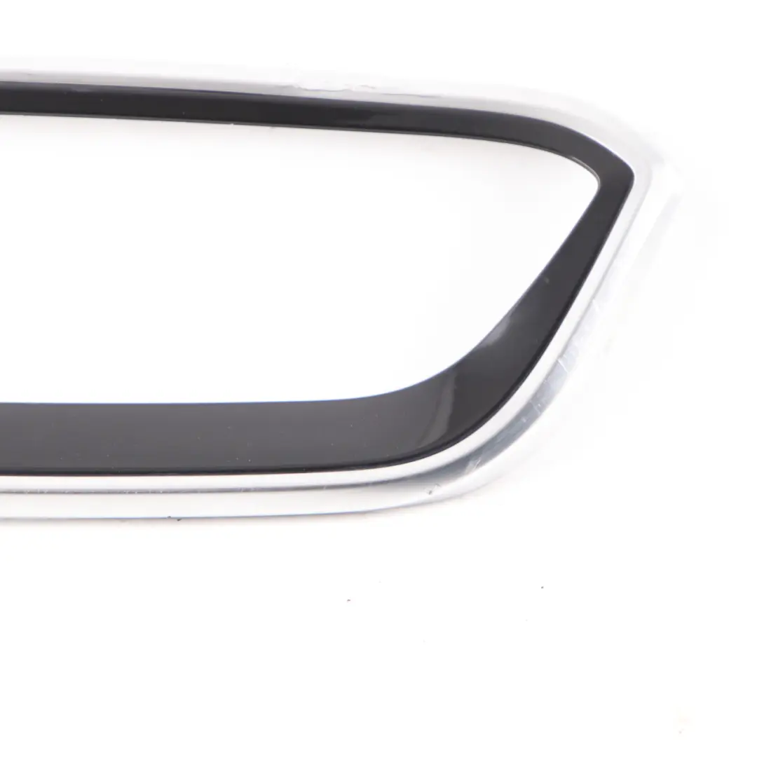 Frontgrill Stoßstange Mitte Niere Trim Links Silber Schwarz für BMW i3 I01 mit Teilenummer 7955387 BMW i3 I01 Frontgrill Stoßstange Mitte Niere Trim Links Silber Schwarz - SKU 7955387 - Teilenummer 7955387