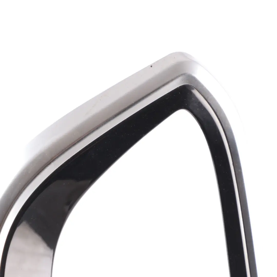 Frontgrill Stoßstange Mitte Niere Trim Links Silber Schwarz 7955387 für BMW i3 I01 mit Teilenummer 7955388 BMW i3 I01 Frontgrill Stoßstange Mitte Niere Trim Links Silber Schwarz 7955387 - SKU 7955388 - Teilenummer 7955388
