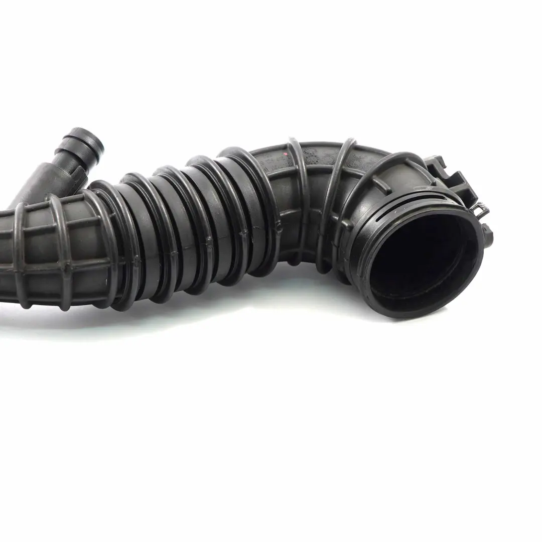 Tubo de Aspiración de Aire Manguera para VW Transporter T5 T6 2.0 TDI con número de pieza 7E0129615D VW Transporter T5 T6 2.0 TDI Tubo de Aspiración de Aire Manguera - SKU 7E0129615D - Número de pieza 7E0129615D