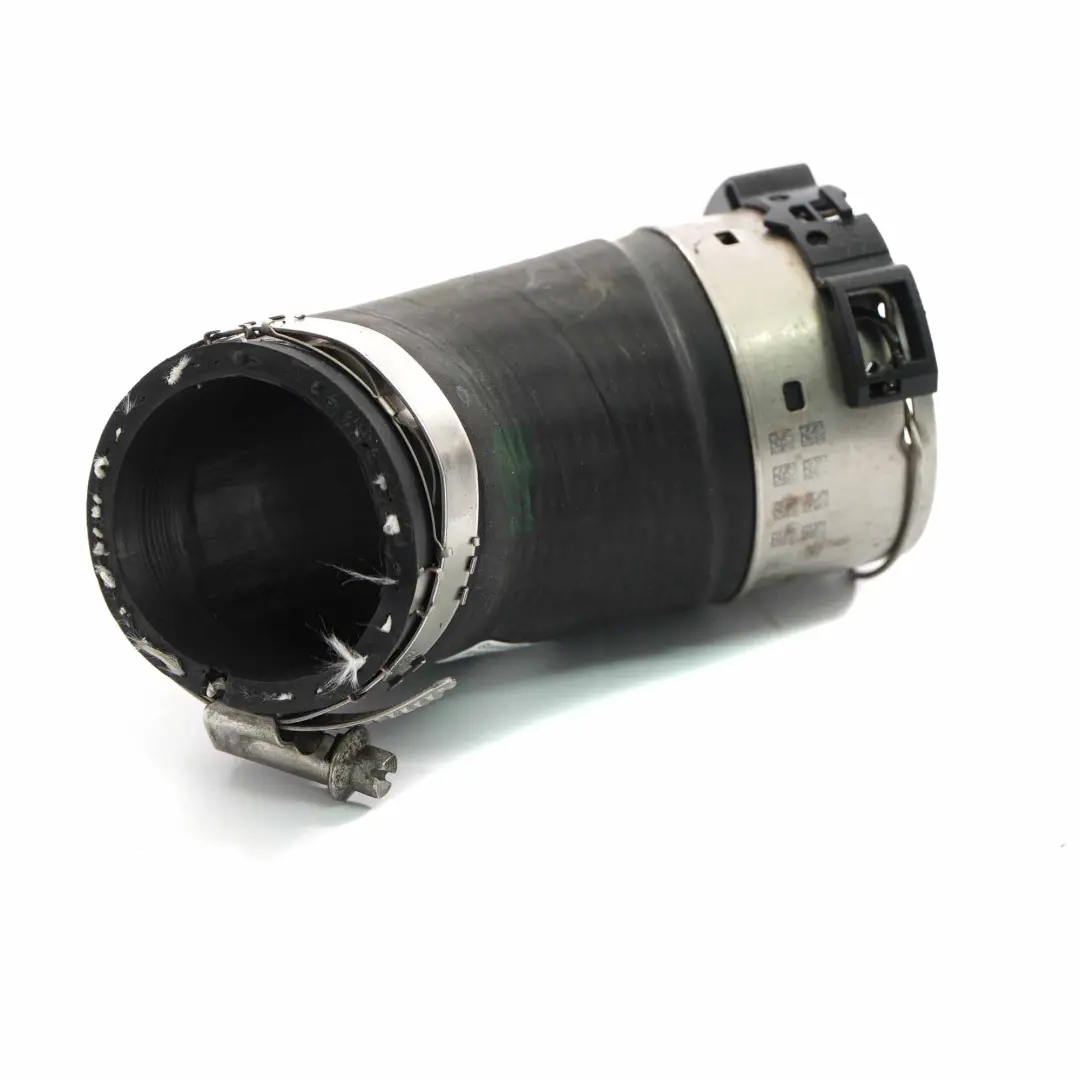 Tubo Aspirazione Aria Turbo Intercooler pour Volkswagen VW T5 Diesel à propos du numéro de pièce 7E0145708 Volkswagen VW T5 Diesel Tubo Aspirazione Aria Turbo Intercooler - SKU 7E0145708 - Numéro de pièce 7E0145708