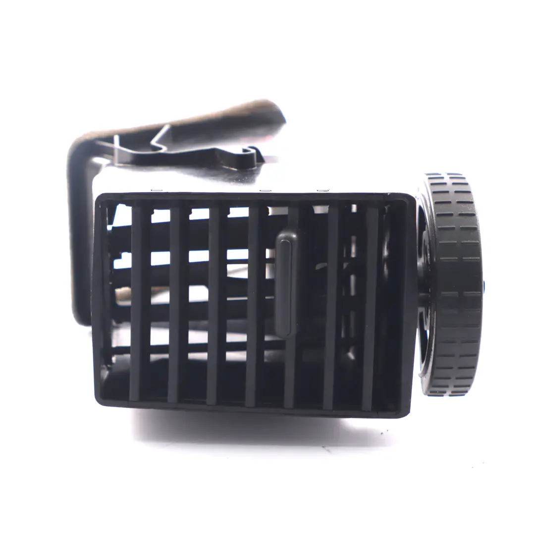 Grille d'aération tableau bord avant droite pour Volkswagen Transporter T5 à propos du numéro de pièce 7E0815706A Volkswagen Transporter T5 Grille d'aération tableau bord avant droite - SKU 7E0815706A - Numéro de pièce 7E0815706A