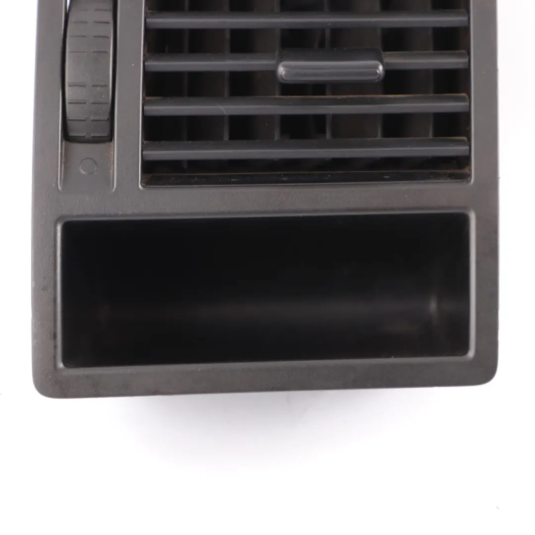 Dashboard Air Vent Grille Right O/S Nozzle to Volkswagen Transporter T5 with Part number 7E0819204C Volkswagen Transporter T5 Dashboard Air Vent Grille Right O/S Nozzle - SKU 7E0819204C - Part number 7E0819204C