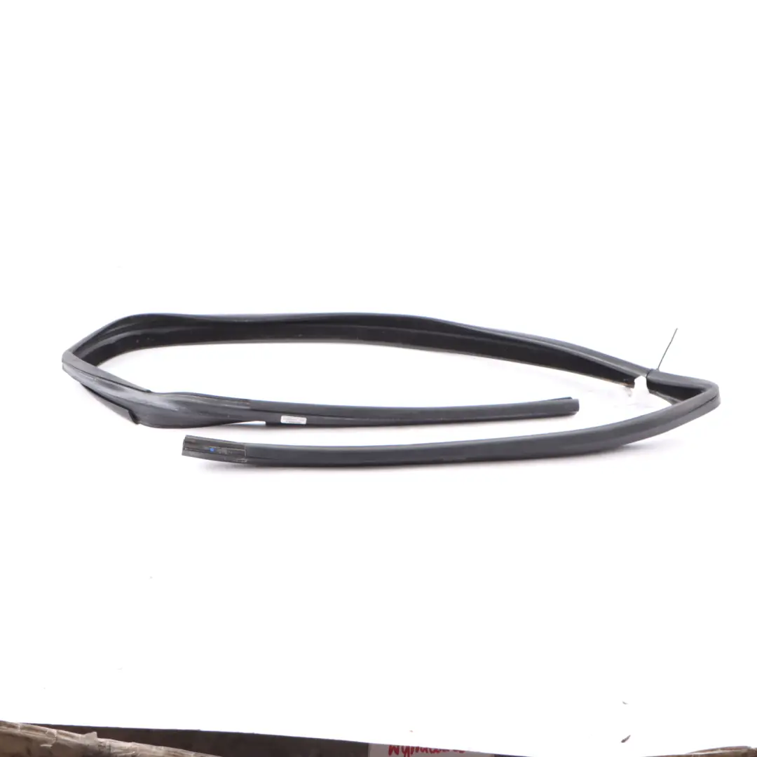 Door Window Seal Gasket Front Left N/S to Volkswagen Transporter T5 with Part number 7E0837433C Volkswagen Transporter T5 Door Window Seal Gasket Front Left N/S - SKU 7E0837433C - Part number 7E0837433C