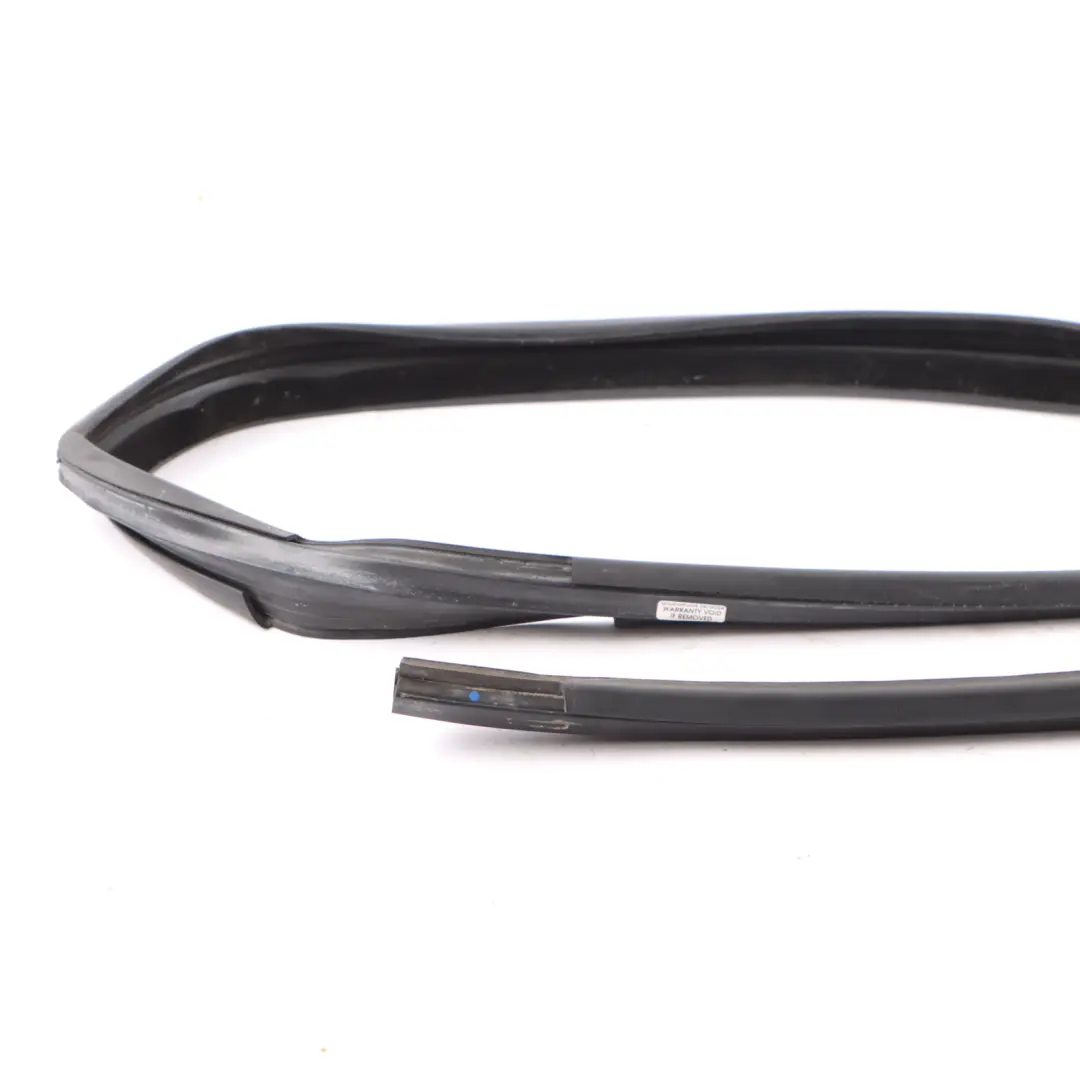 Door Window Seal Gasket Front Left N/S to Volkswagen Transporter T5 with Part number 7E0837433C Volkswagen Transporter T5 Door Window Seal Gasket Front Left N/S - SKU 7E0837433C - Part number 7E0837433C