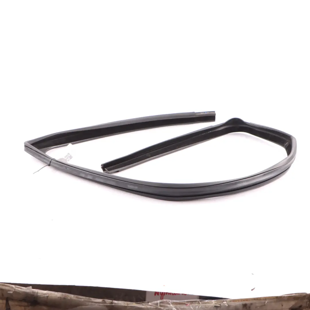 Door Window Seal Gasket Front Left N/S to Volkswagen Transporter T5 with Part number 7E0837433C Volkswagen Transporter T5 Door Window Seal Gasket Front Left N/S - SKU 7E0837433C - Part number 7E0837433C