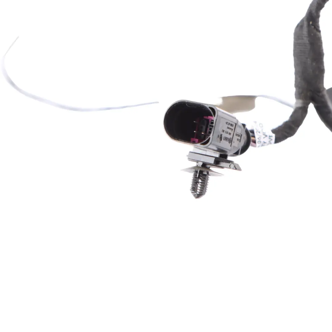 Wiring Loom Cable Sliding Door to Volkswagen Transporter T5 with Part number 7E0971691 Volkswagen Transporter T5 Wiring Loom Cable Sliding Door - SKU 7E0971691 - Part number 7E0971691