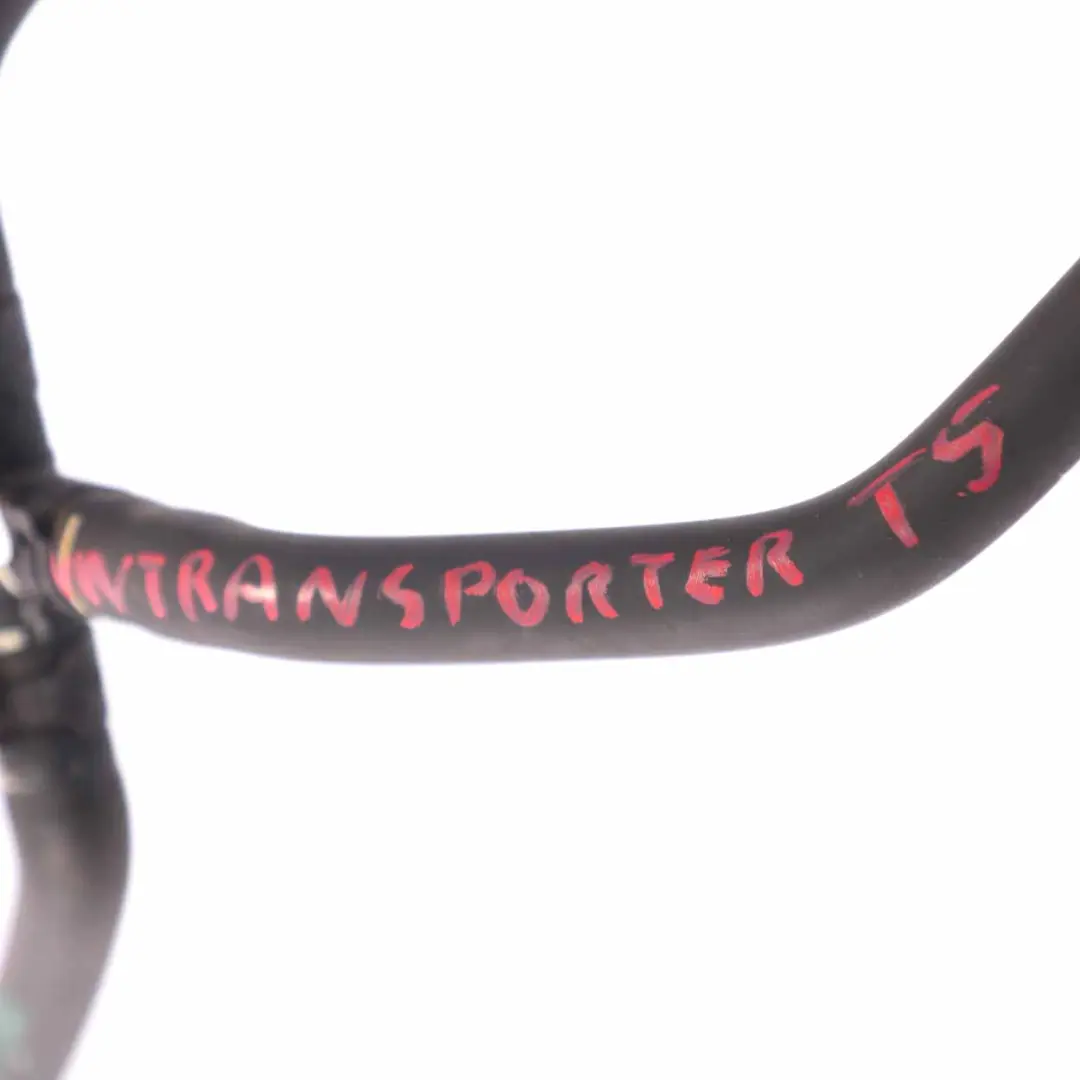 Wasserschlauch Kühler Kühlmittelrohrleitung für Volkswagen VW Transporter mit Teilenummer 7H0122447K Volkswagen VW Transporter Wasserschlauch Kühler Kühlmittelrohrleitung - SKU 7H0122447K - Teilenummer 7H0122447K