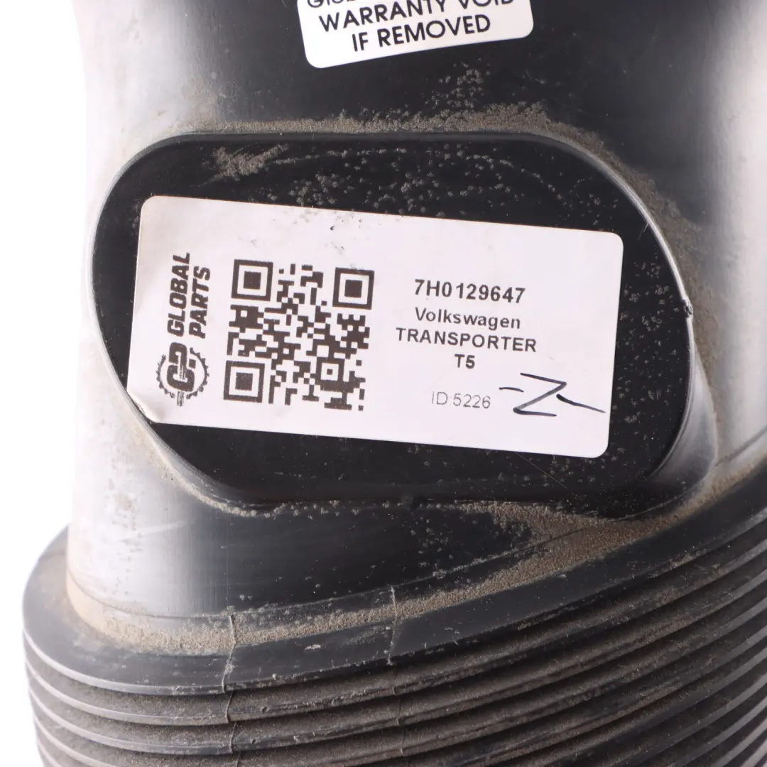 Intake Pipe Hose Diesel to Volkswagen Transporter T5 Air with Part number 7H0129647 Volkswagen Transporter T5 Air Intake Pipe Hose Diesel - SKU 7H0129647 - Part number 7H0129647