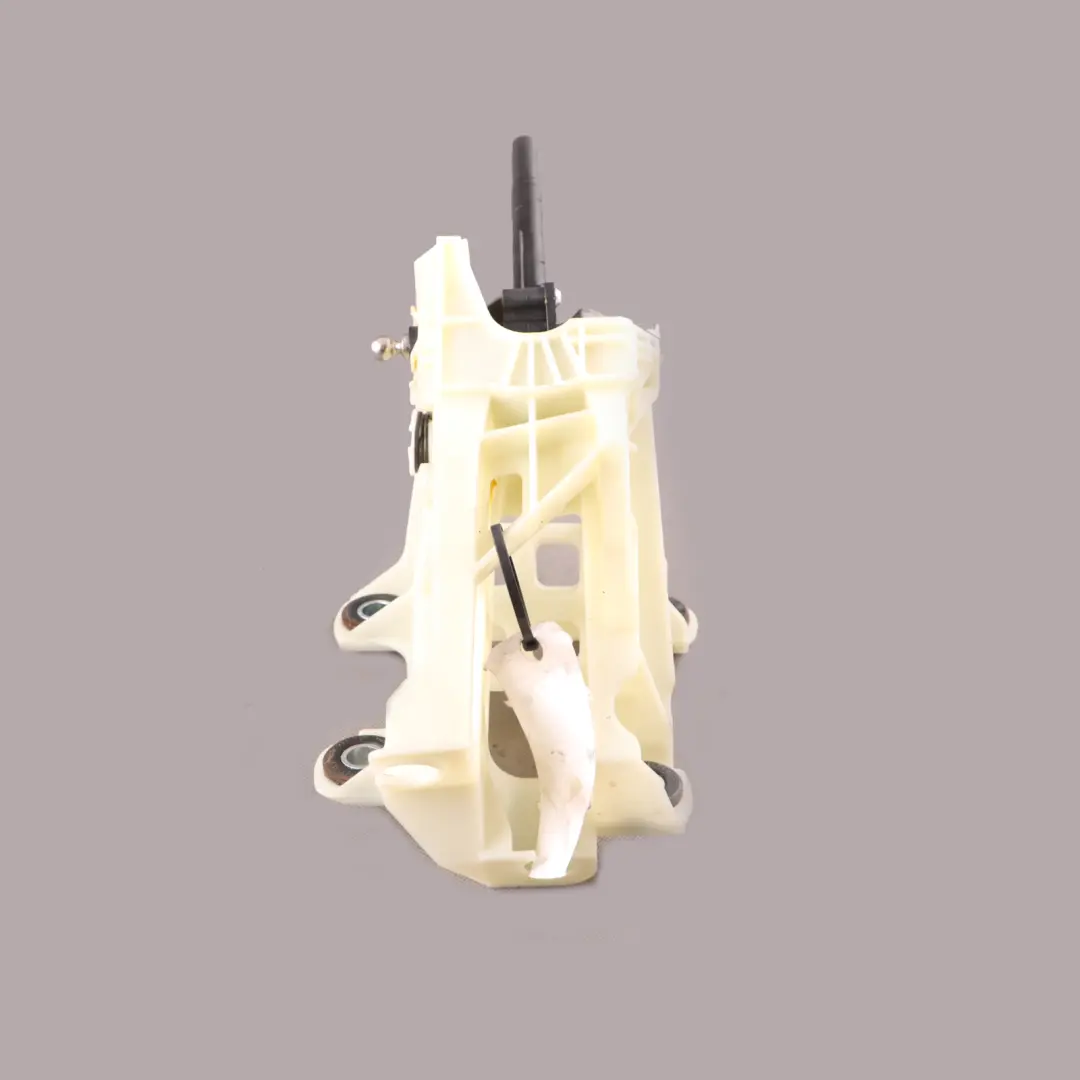 Gearbox Gear Selector Shift Linkage to Volkswagen Transporter T5 Manual with Part number 7H0711025H Volkswagen Transporter T5 Manual Gearbox Gear Selector Shift Linkage - SKU 7H0711025H - Part number 7H0711025H