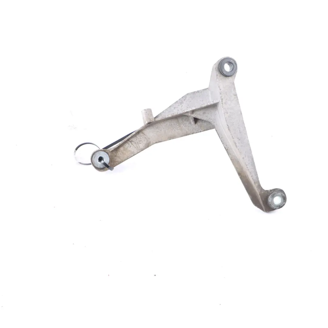 Volkswagen VW Transporter T5 Engine Mount Holder Bracket Support - SKU 7H0711781C - Part number 7H0711781C